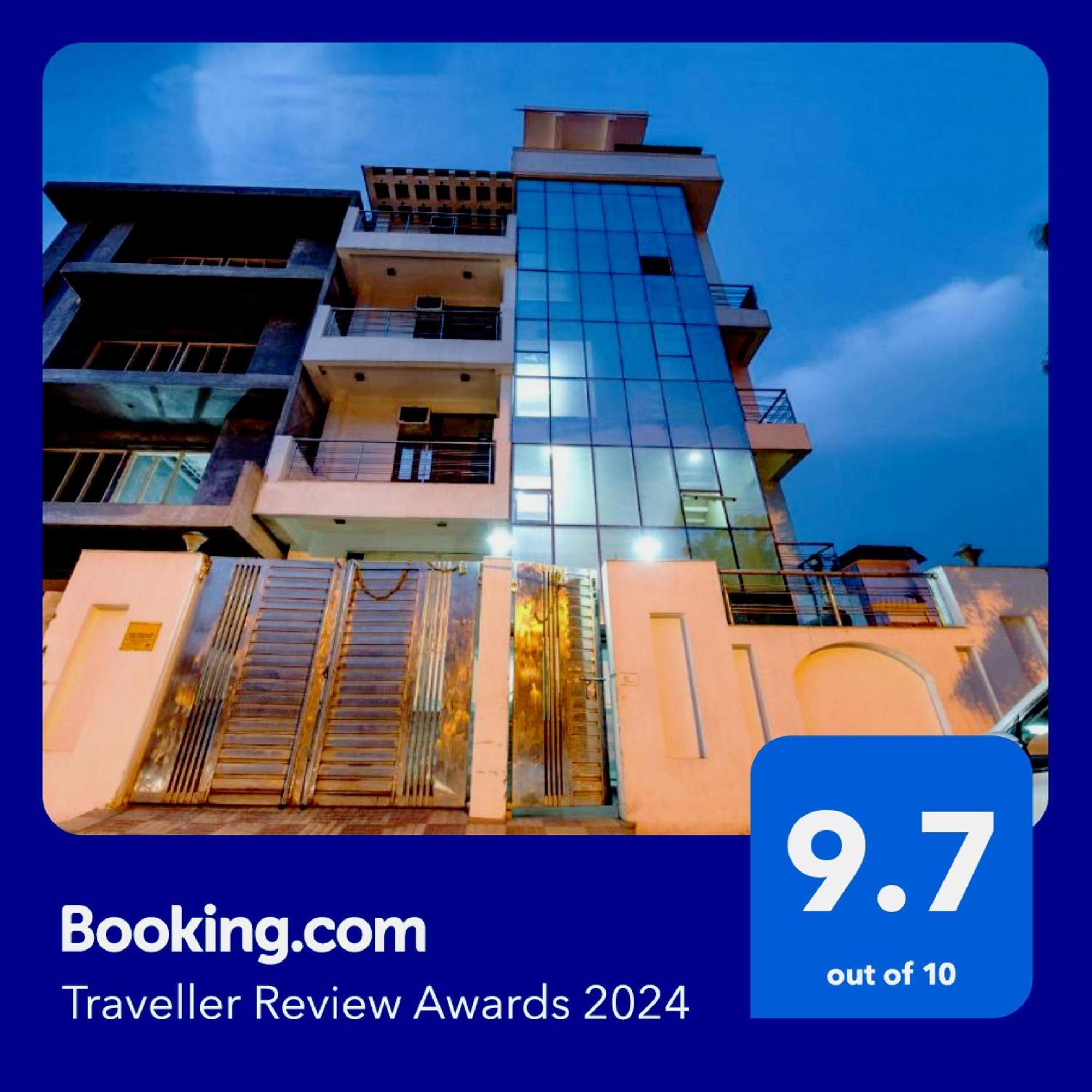 Hotel O Crosswinds Residency Indirapuram ภายนอก รูปภาพ