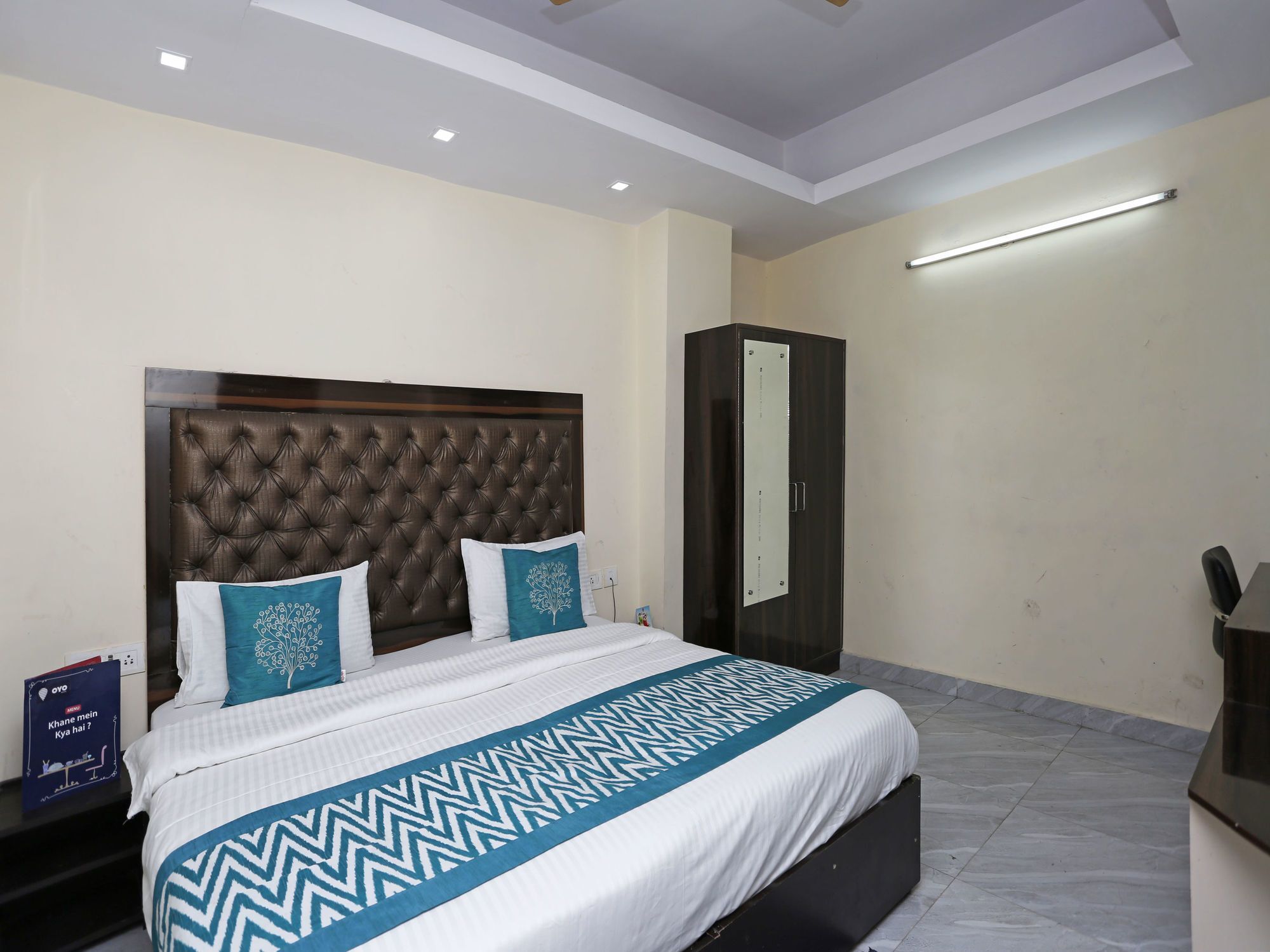Hotel O Crosswinds Residency Indirapuram ภายนอก รูปภาพ