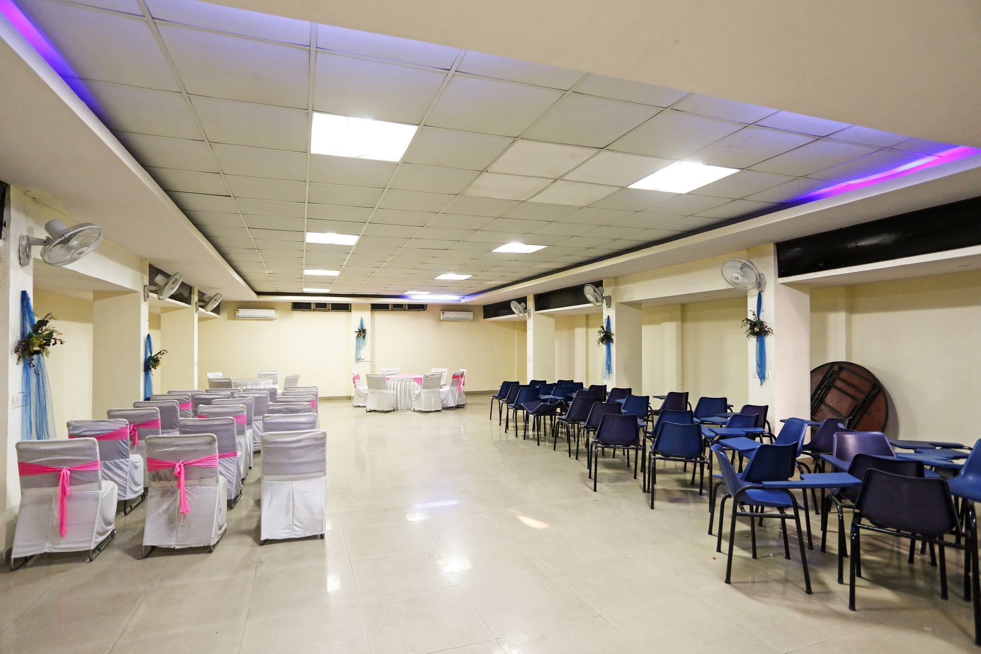 Hotel O Crosswinds Residency Indirapuram ภายนอก รูปภาพ